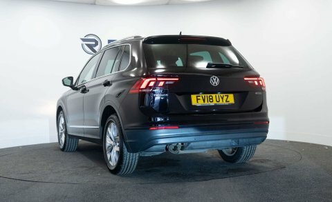 Volkswagen Tiguan Se Nav Tdi Bmt 4Motion FV18UYZ Black #5