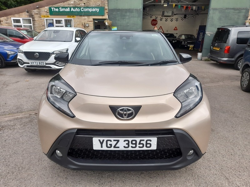Toyota Aygo Vvt-i Edge Only Beige #3