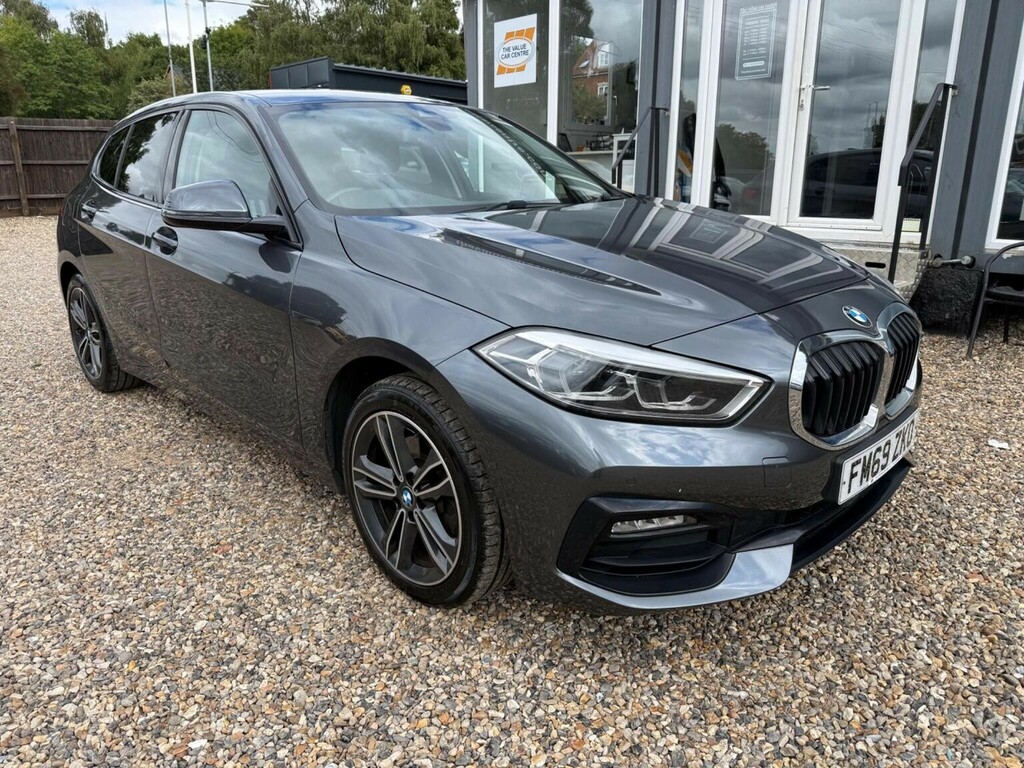 BMW 1 Series Hatchback 1.5 118I Sport Dct Euro 6 Ss 201 Grey