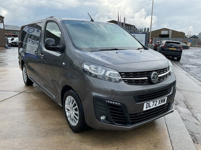 Vauxhall Vivaro 2.0 Turbo D 3100 Pro Panel Van 6Dr L Grey