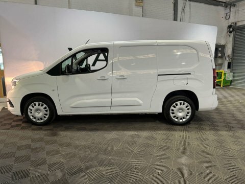 Vauxhall Combo 2023 23 1.5 DN23LSO White #2