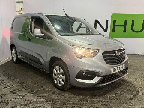 Vauxhall Combo 2021 71 2000 DY71LLR Grey