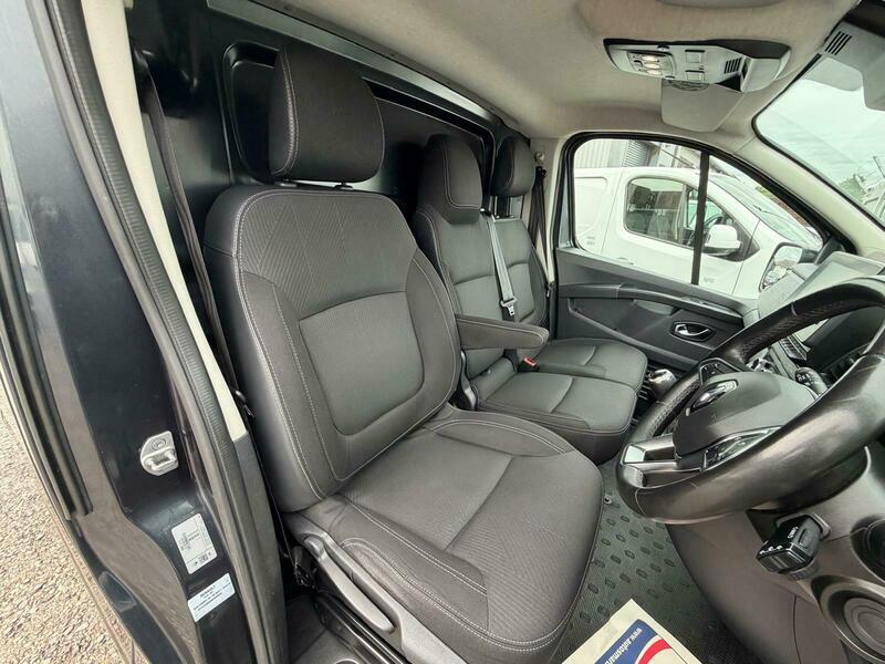 Renault Trafic Grey #24
