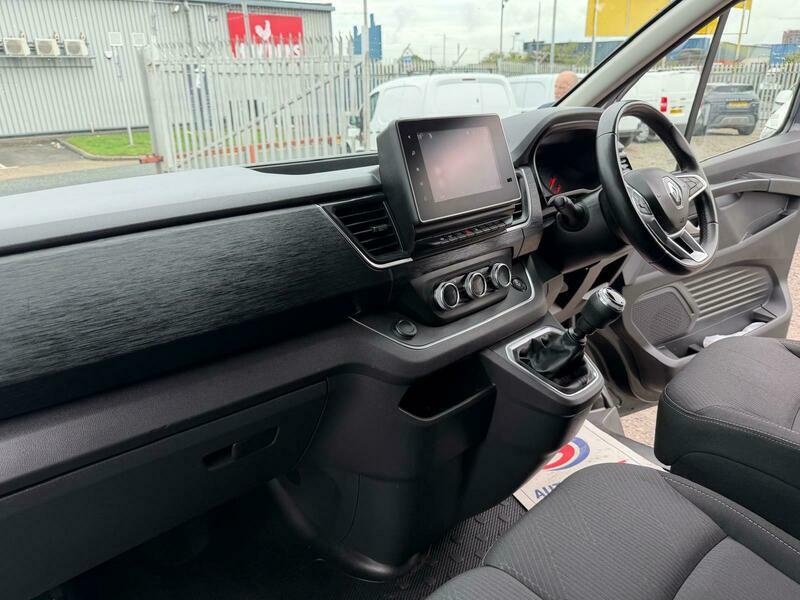 Renault Trafic Grey #30