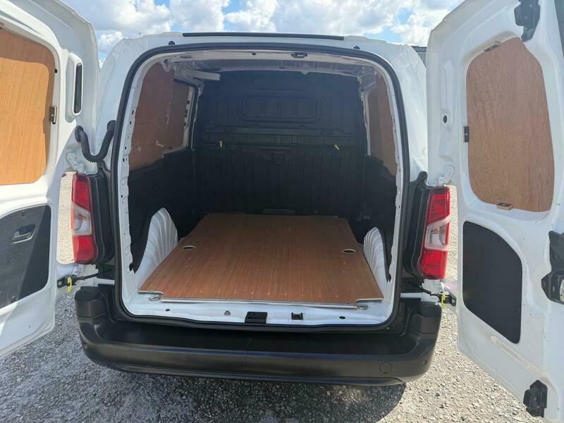 Citroen Berlingo Diesel Grey #37
