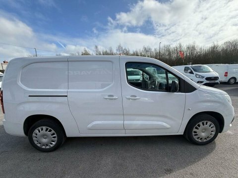Vauxhall Combo 1.5 Combo 2300 DV24MYK White #4