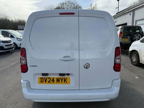 Vauxhall Combo 1.5 Combo 2300 DV24MYK White #6