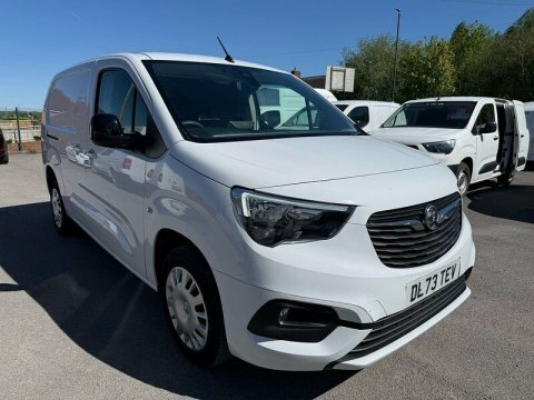 Vauxhall Combo 1.5 Combo 2300 DL73TEV White #3