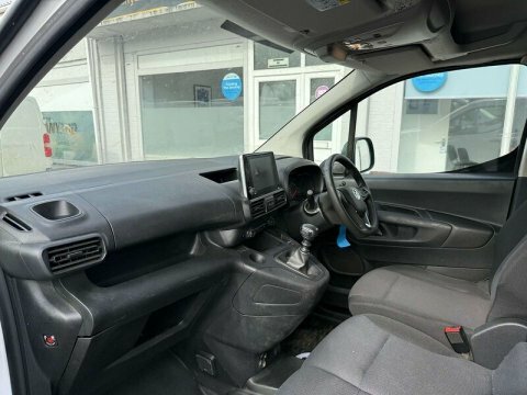 Vauxhall Combo #10