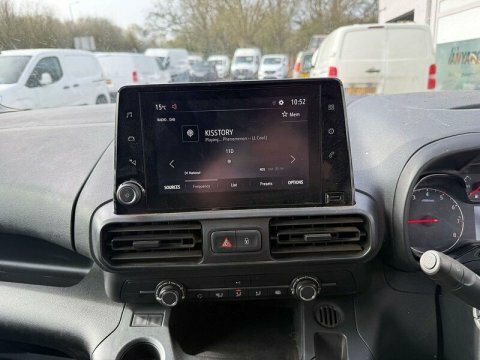 Vauxhall Combo #14