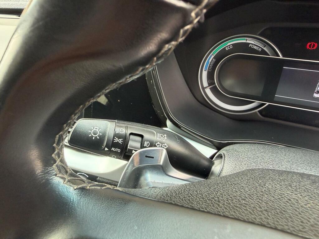 Kia Niro 4 Black #32