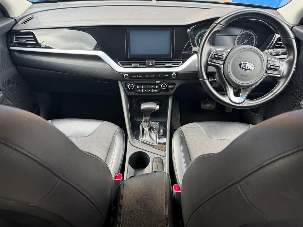 Kia Niro 4 Black #27