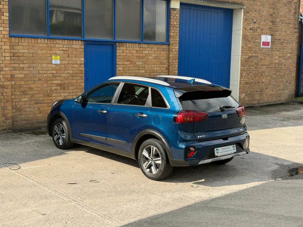 Kia Niro 4 Black #40