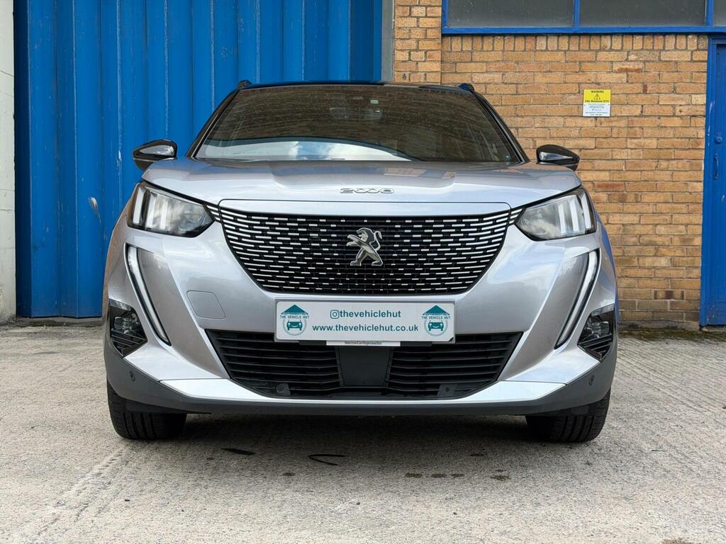 Peugeot e-2008 Automatic White #42