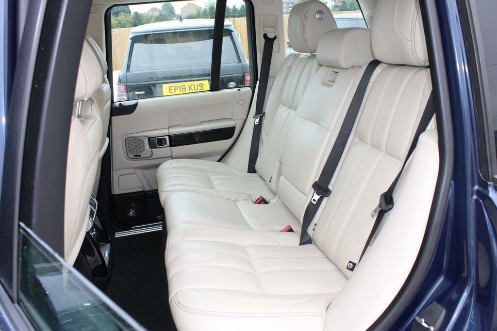 Land Rover Range Rover  White #12