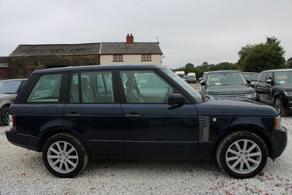 Land Rover Range Rover  White #8