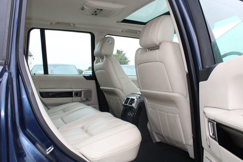 Land Rover Range Rover  White #16