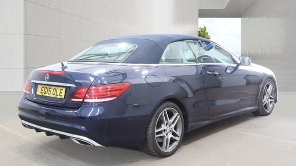Mercedes-Benz E Class E350 Bluetec Amg Line Blue #4