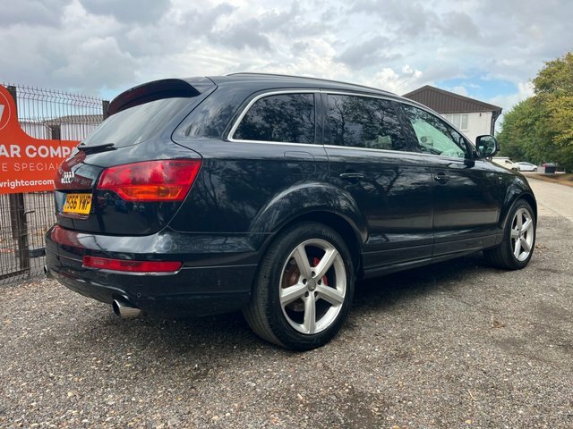 Audi Q7  Silver #8