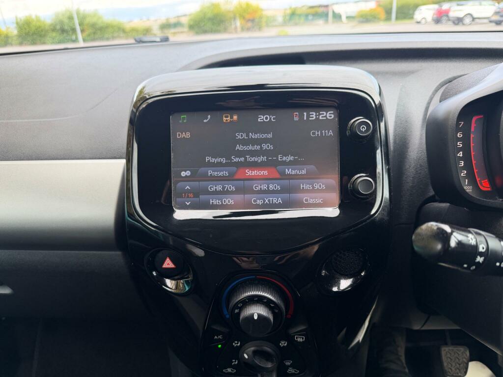 Citroen C1 1.2 Puretech Flair Euro 6 White #17