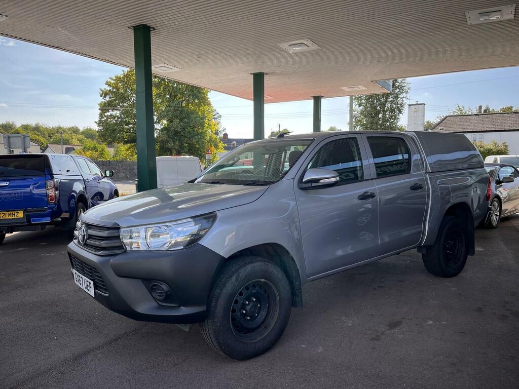 Toyota HILUX Pickup 2.4 D-4d Active 4Wd Euro 6 3.5T 2017 Silver #4