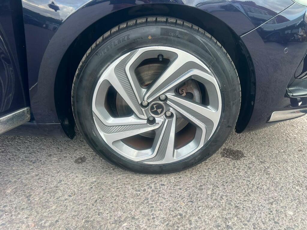 DS DS 5 Hatchback Purple #19