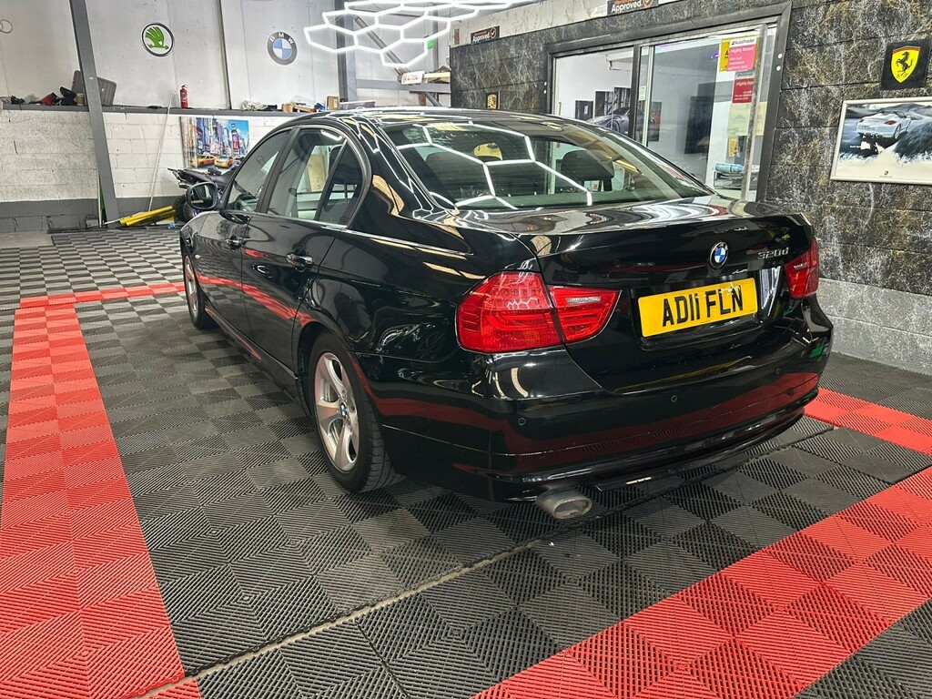 BMW 3 Series Saloon 2.0 320D Efficient Dynamics 201111 AD11FLN Black