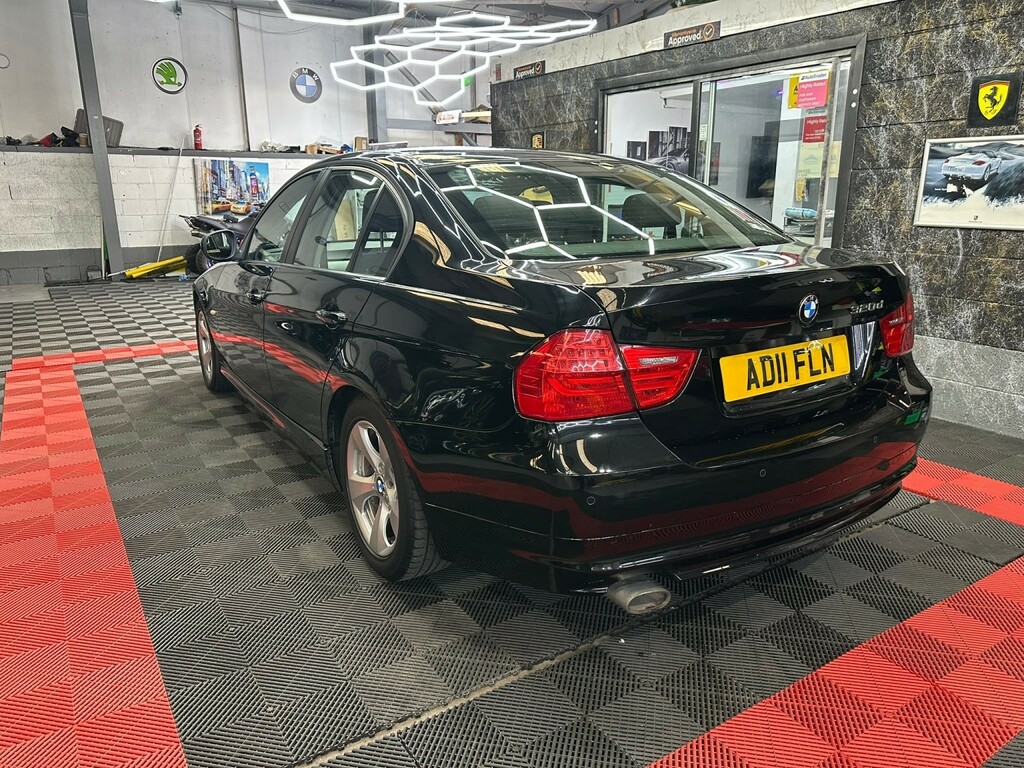 BMW 3 Series Saloon 2.0 320D Efficient Dynamics 201111 AD11FLN Black #4