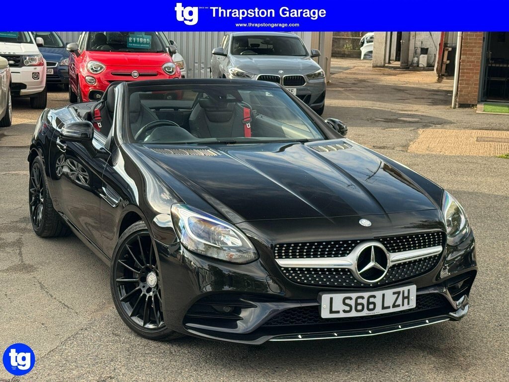 Mercedes-Benz SLC 2.1L Amg Line Black