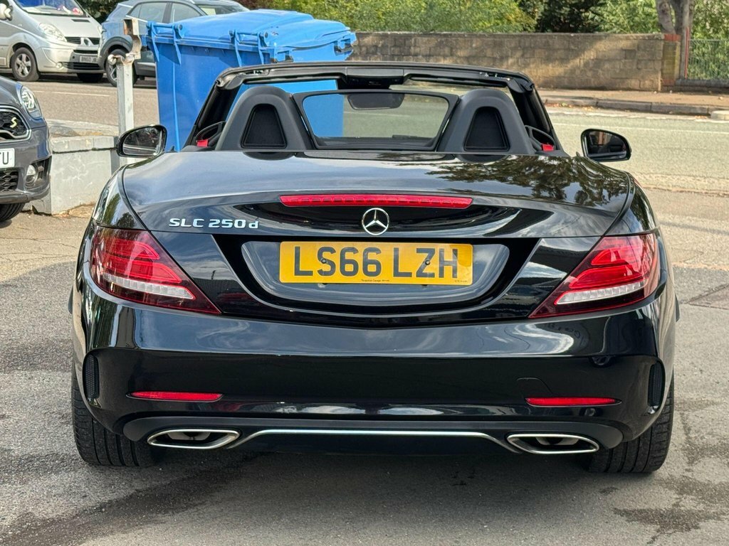 Mercedes-Benz SLC 2.1L Amg Line Black #6