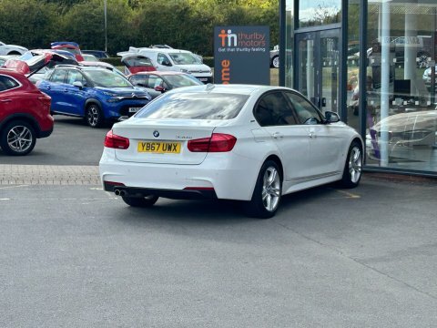 BMW 3 Series Saloon YB67UWX White #4