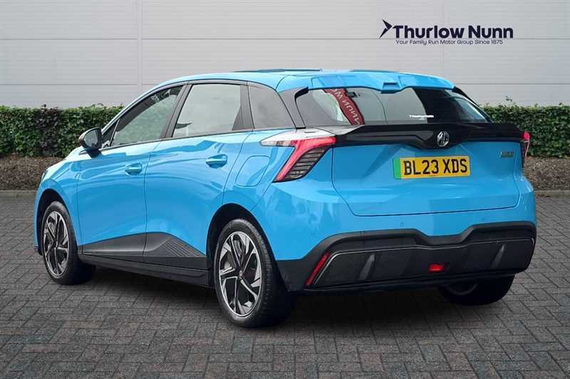 MG MG4 64Kwh Se Long Range Hatchback 2 BL23XDS Blue #5