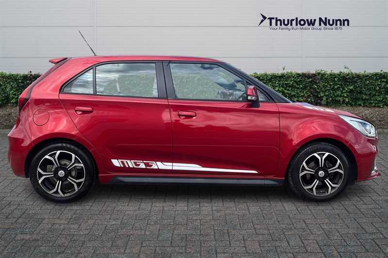MG MG3 1.5 Vti-tech Exclusive Hatchback RV68JOA Red #2
