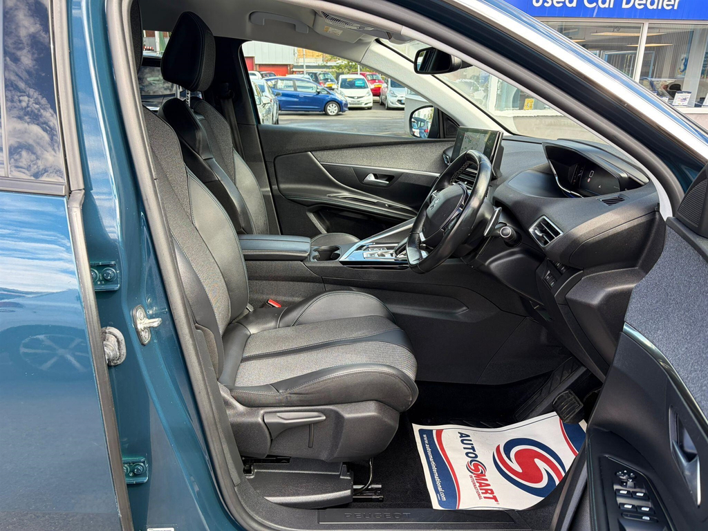 Peugeot 3008 1.2 Puretech Allure Premium Eat Euro 6 Ss  #10