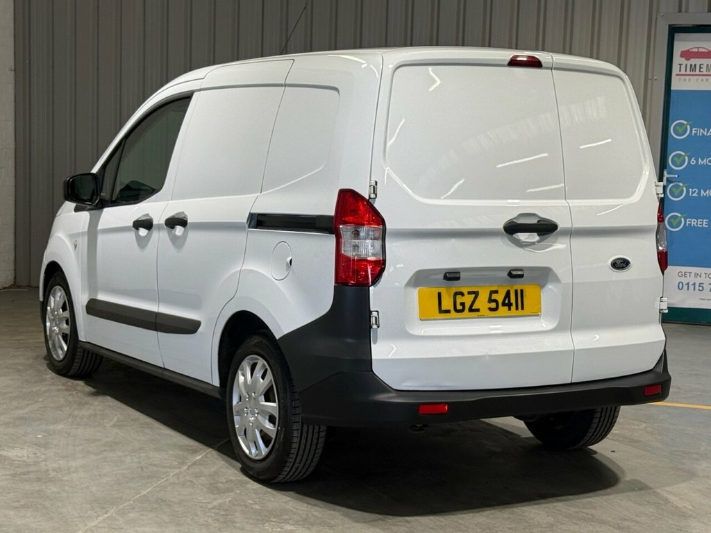 Ford Transit Courier 1.5L Trend White #2
