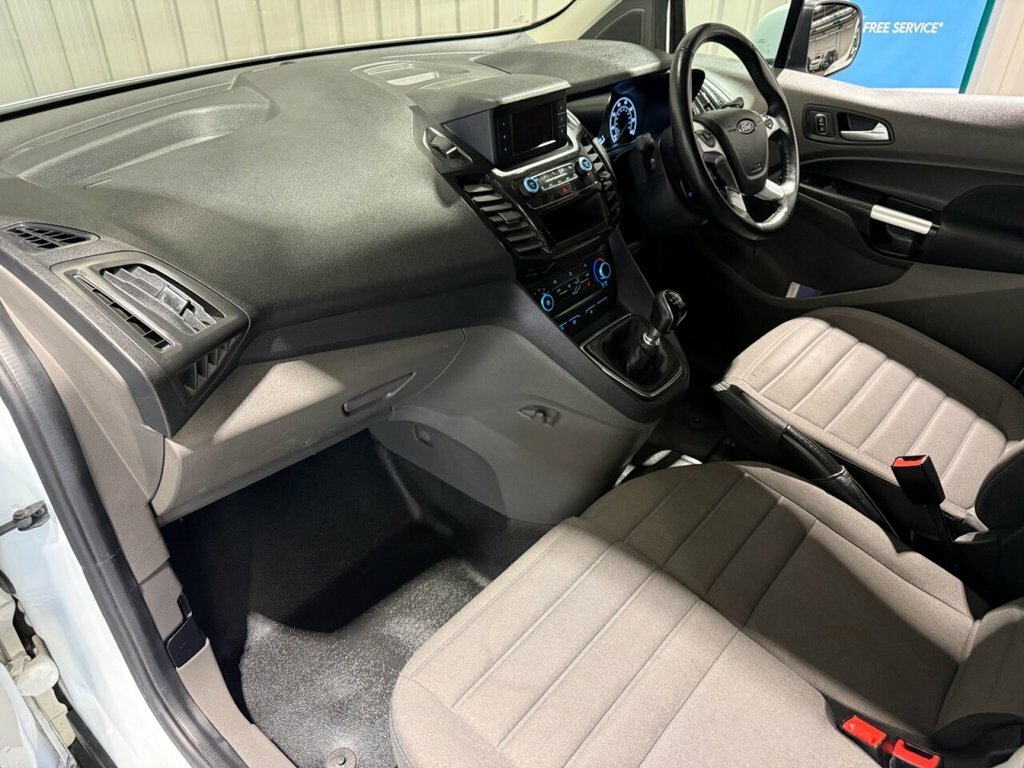 Ford Transit Connect 1.5L Limited HT70JHO White #6