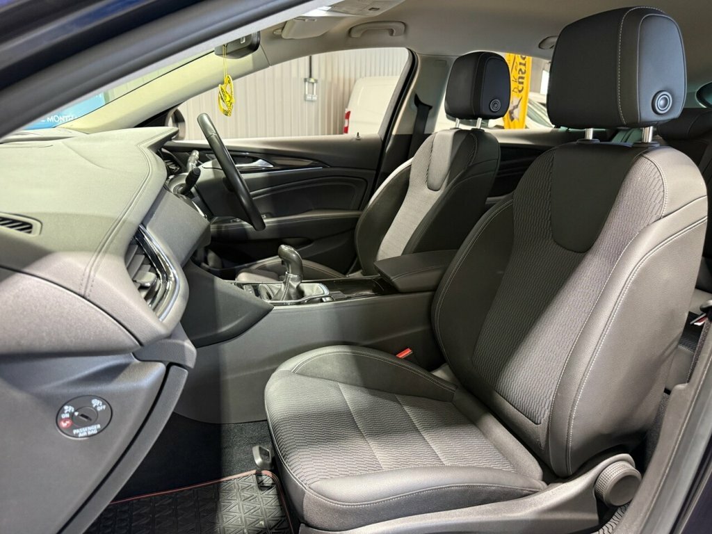Vauxhall Insignia 1.5L Sri DY67HFF Blue #4