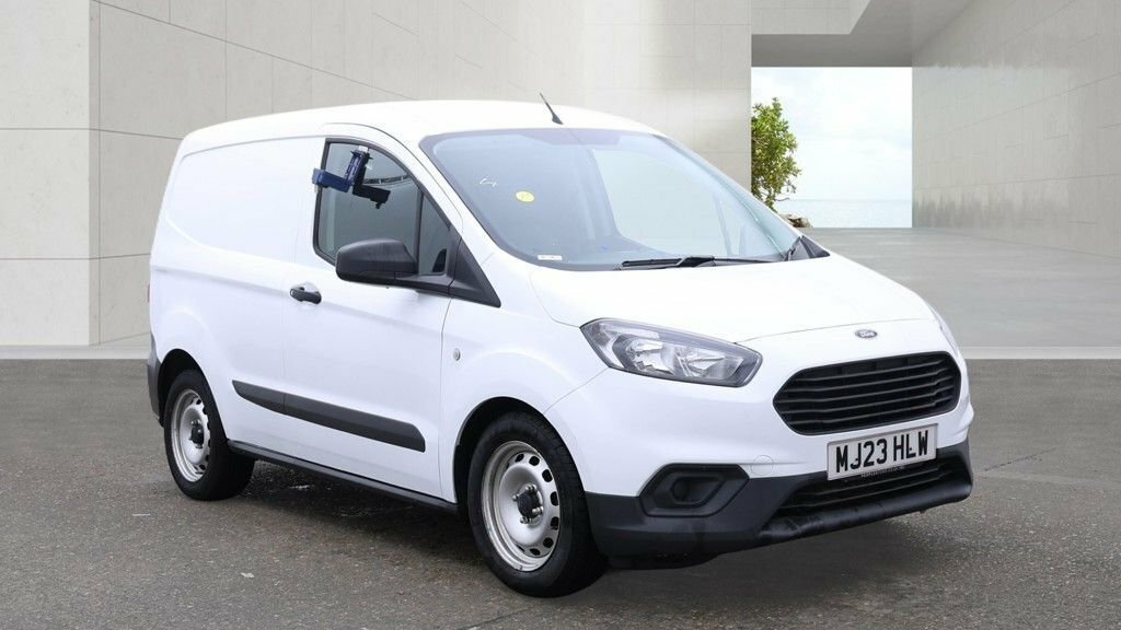 Ford Transit Courier 1L Leader White