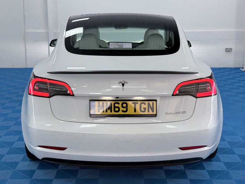 Tesla Model 3 Performance White #4
