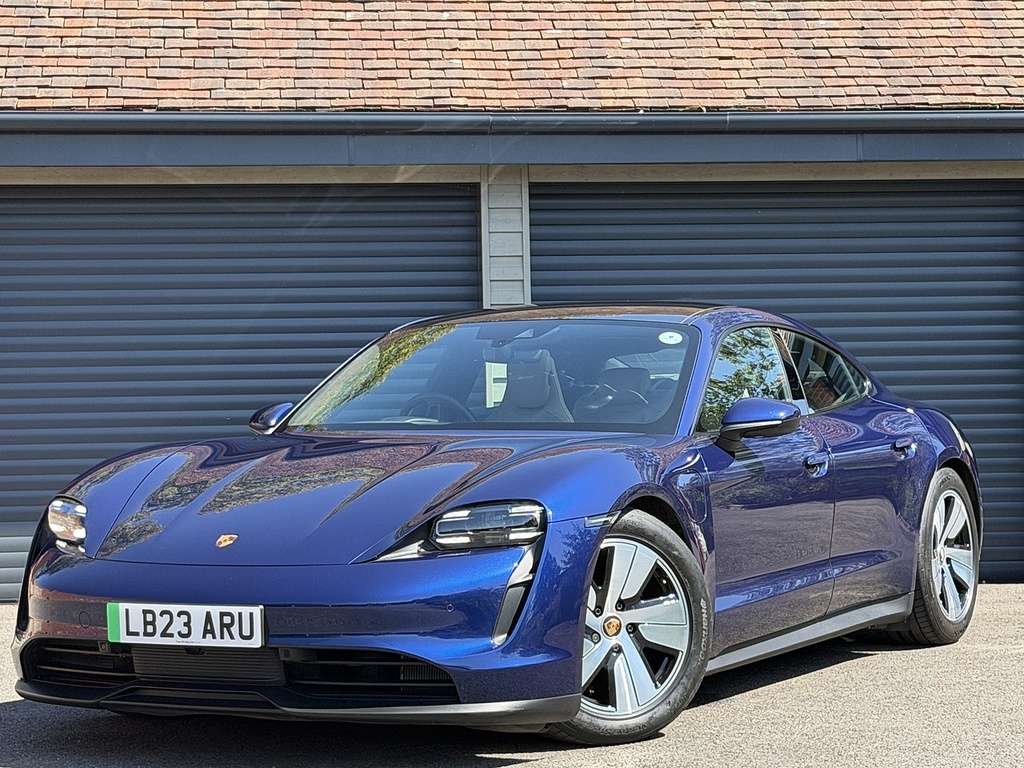 Porsche Taycan Performance Blue #4