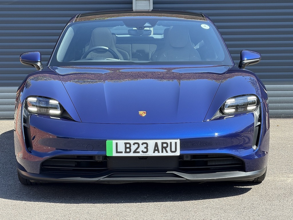 Porsche Taycan Performance Blue #5