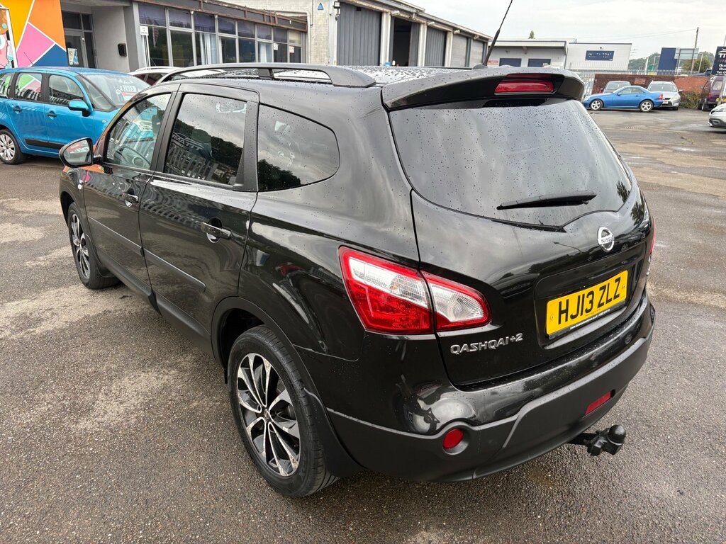 Nissan Qashqai+2 1.6 Acenta 2Wd Red #7