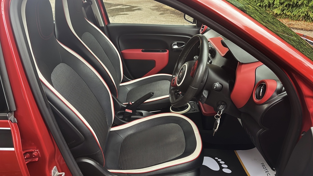 Renault Twingo Hatchback White #9