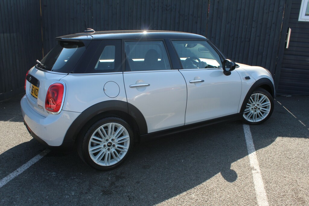 Mini Hatch Hatchback 1.5 5-Door Hatch Cooper 2016 BJ66NZK Silver #6