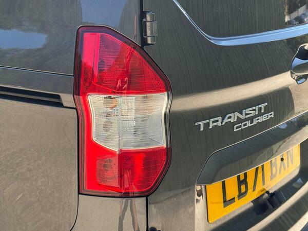 Ford Transit Courier Courier Base Tdci White #37