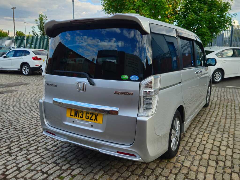 Honda StepWagon Wagon Spada 2.0 201313 8 Seats Silver #3