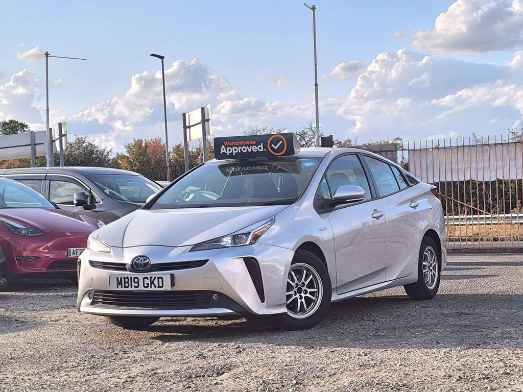 Toyota Prius 1.8 Hybrid 201919 Active 5 Seats U MB19GKD Silver #2
