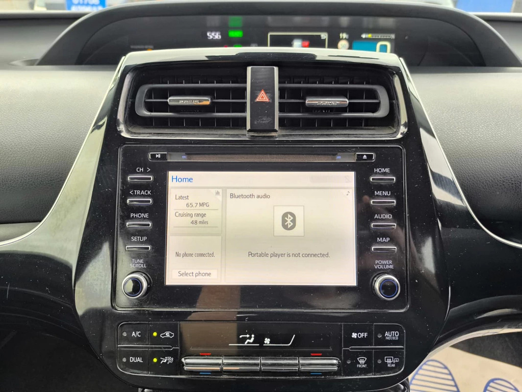 Toyota Prius E Silver #18