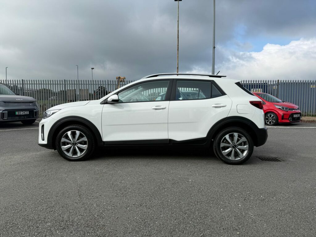 Kia Stonic 1.0 T-gdi Isg 2 White #4