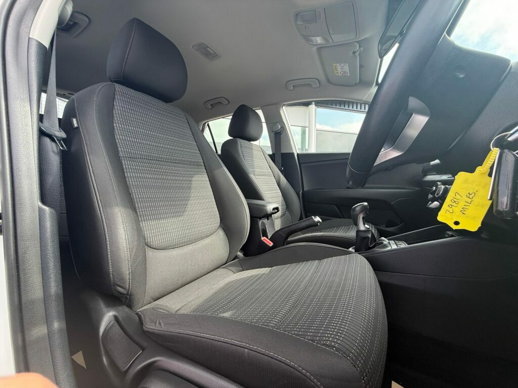 Kia Stonic Quantum Grey #21